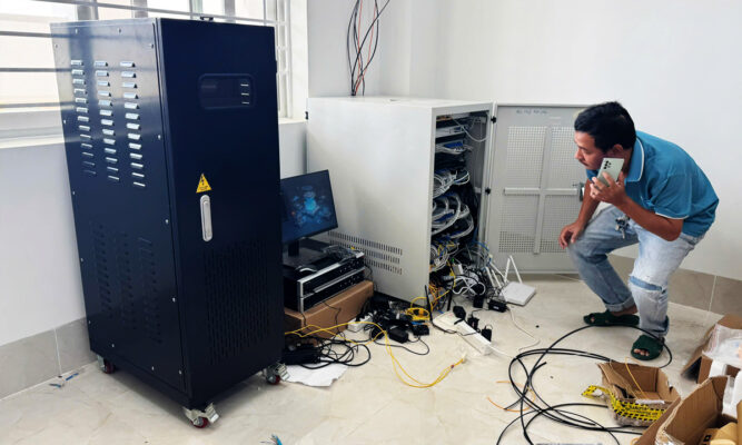 Bộ lưu điện UPS cho Server
