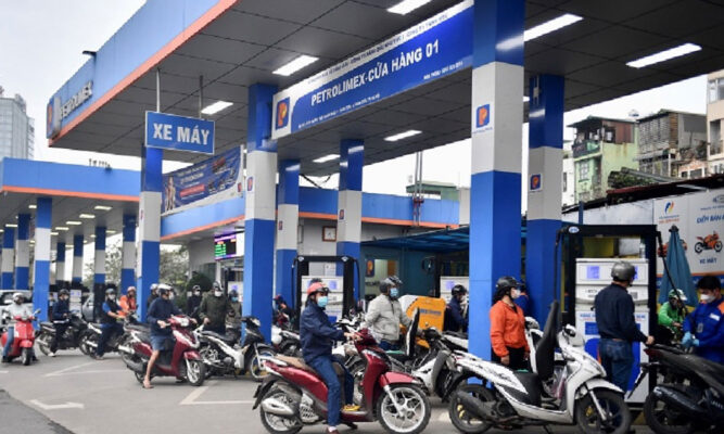 Cây xăng dầu Petrolimex